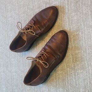 OluKai leather oxfords